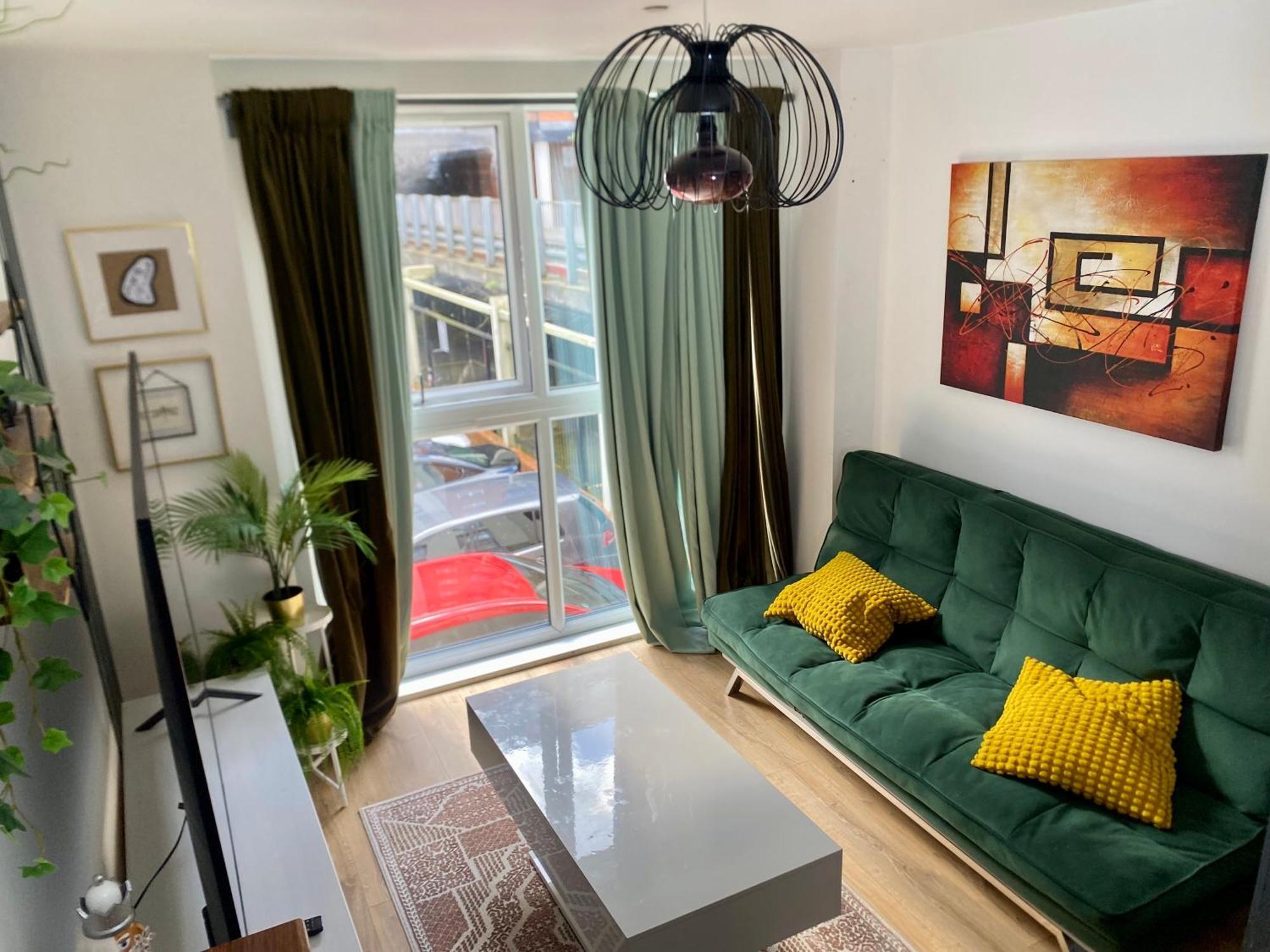 Luxury Urban Tranquility At B1 Apartment Birmingham Bagian luar foto