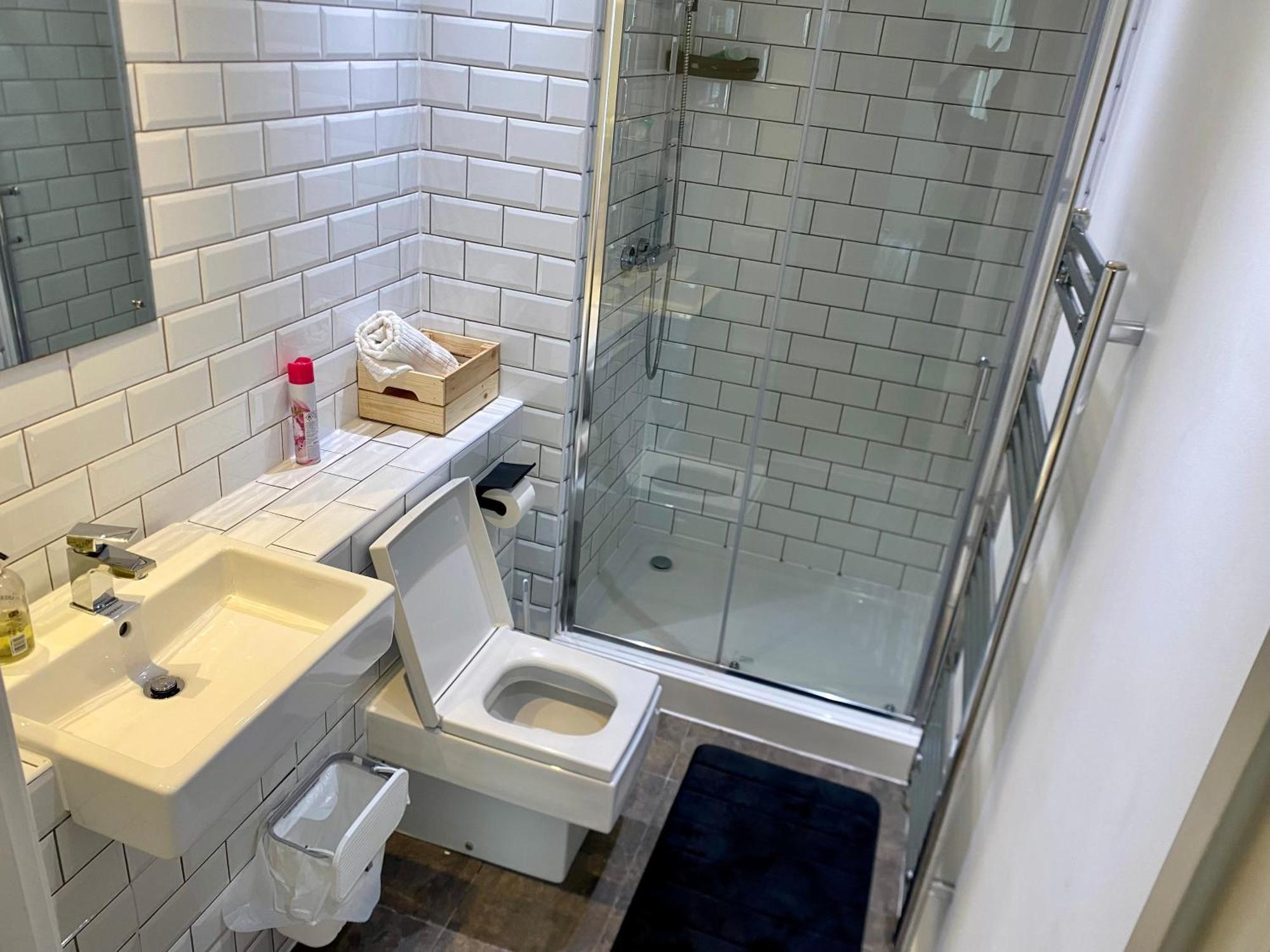 Luxury Urban Tranquility At B1 Apartment Birmingham Bagian luar foto